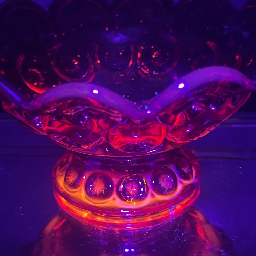 Vintage LE Smith Moon & Stars Ruby Red & Amberina Glass Footed Bowl ~ GLOWS - Picture 10 of 10